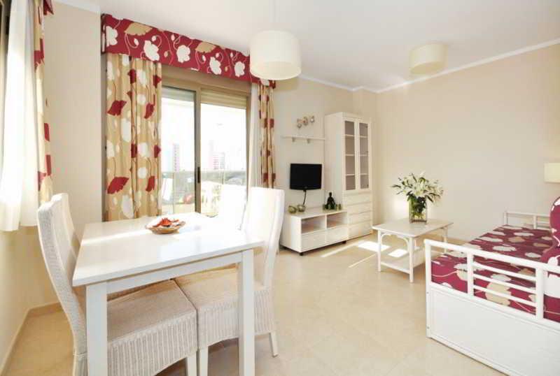 Apartamentos Larimar Unitursa Calp Exterior foto